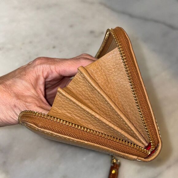 Dooney & Bourke Wallet Wristlet Pebbled Leather Full Zip Continental tan Wallet - Picture 15 of 16